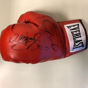 Ultra Rare New Pac Manny Pacquiao " Pacman " Autograph Mini Boxing Gloves 